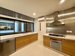 The Colonnade (D10), Condominium #517056621